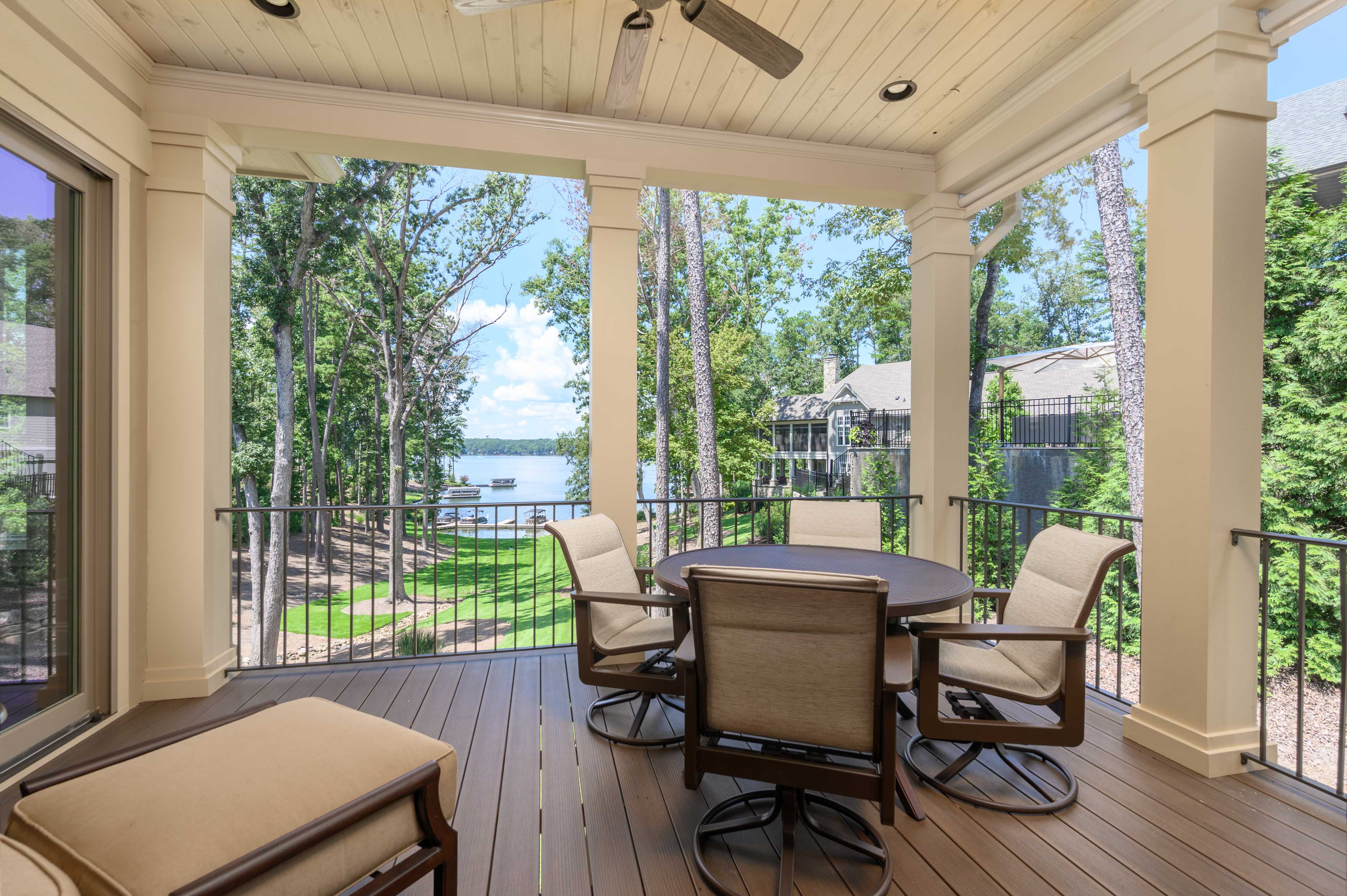 2711 Linger Longer Drive image 12